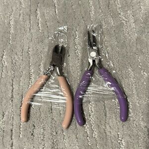 Small Jewelry Making Tools: Wire Cutters, Round Nose Pliers - NEW
